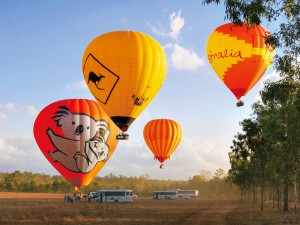 Hot-Air-Ballooning-Cairns-Australia-festival